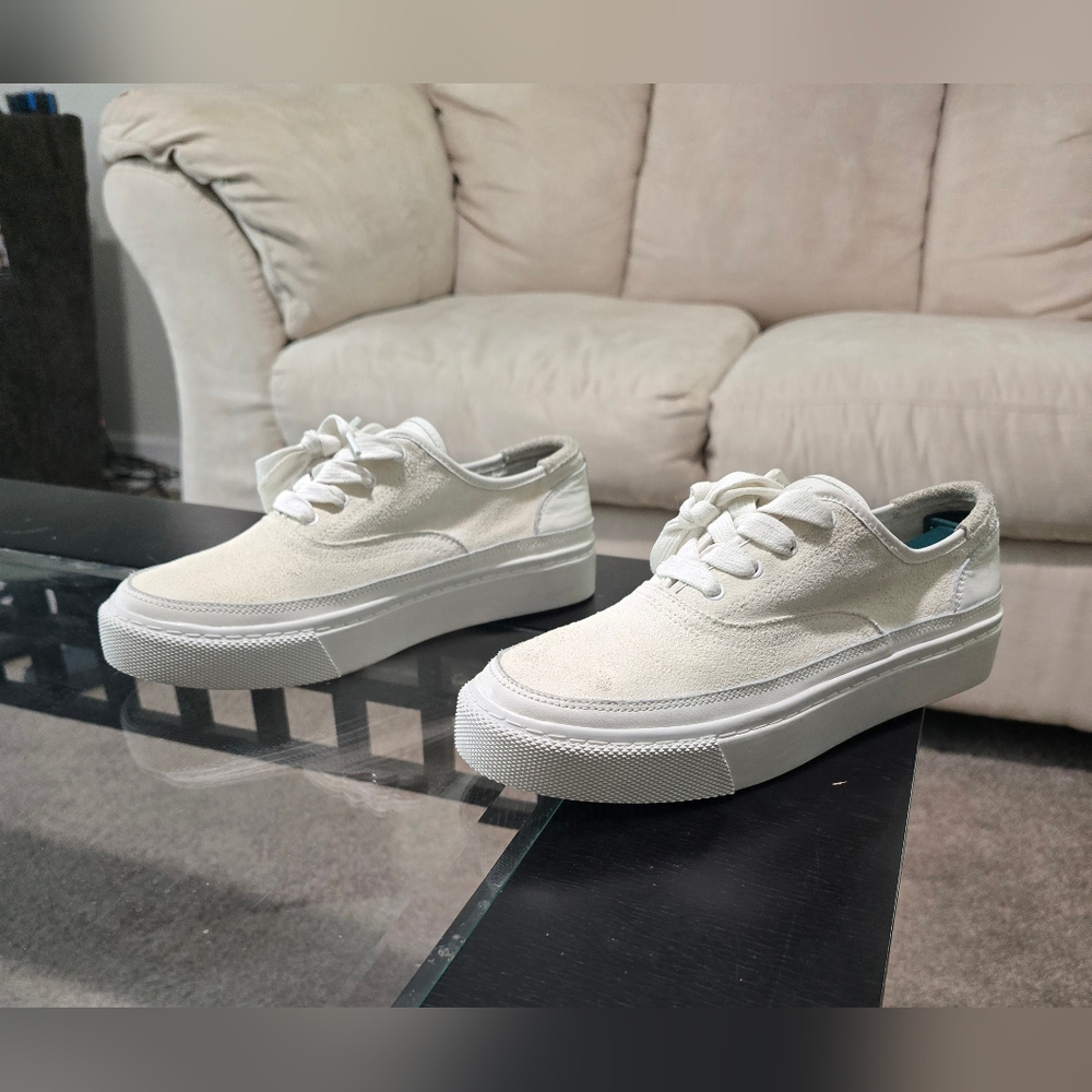 ALLSAINTS Bella ☆ White Suede Sneakers ☆ EUC ☆ 40 Eur or 10 US Womens - Picture 5 of 9
